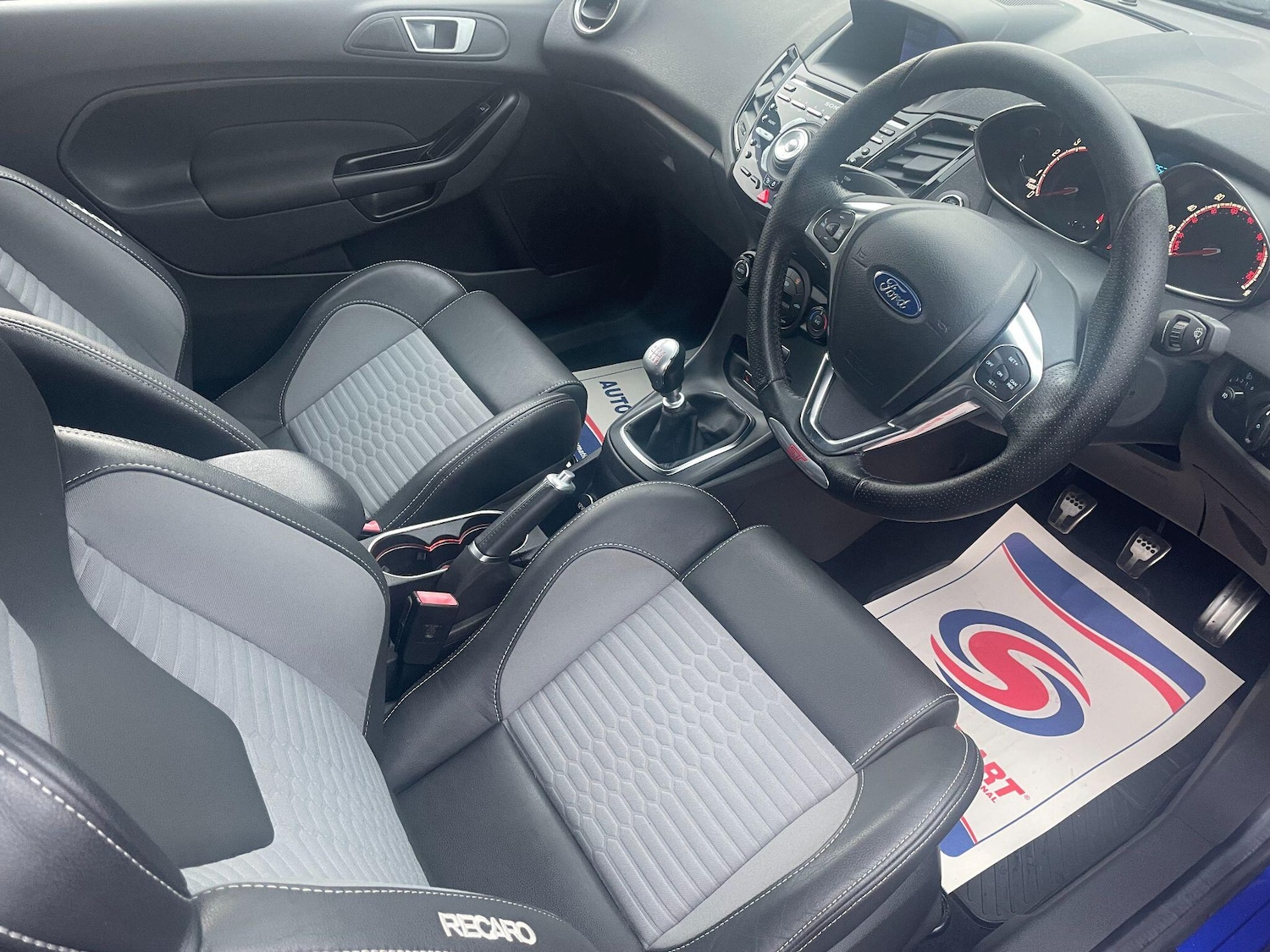 Used Ford Fiesta 2015 for sale - 76742459: Photo 15