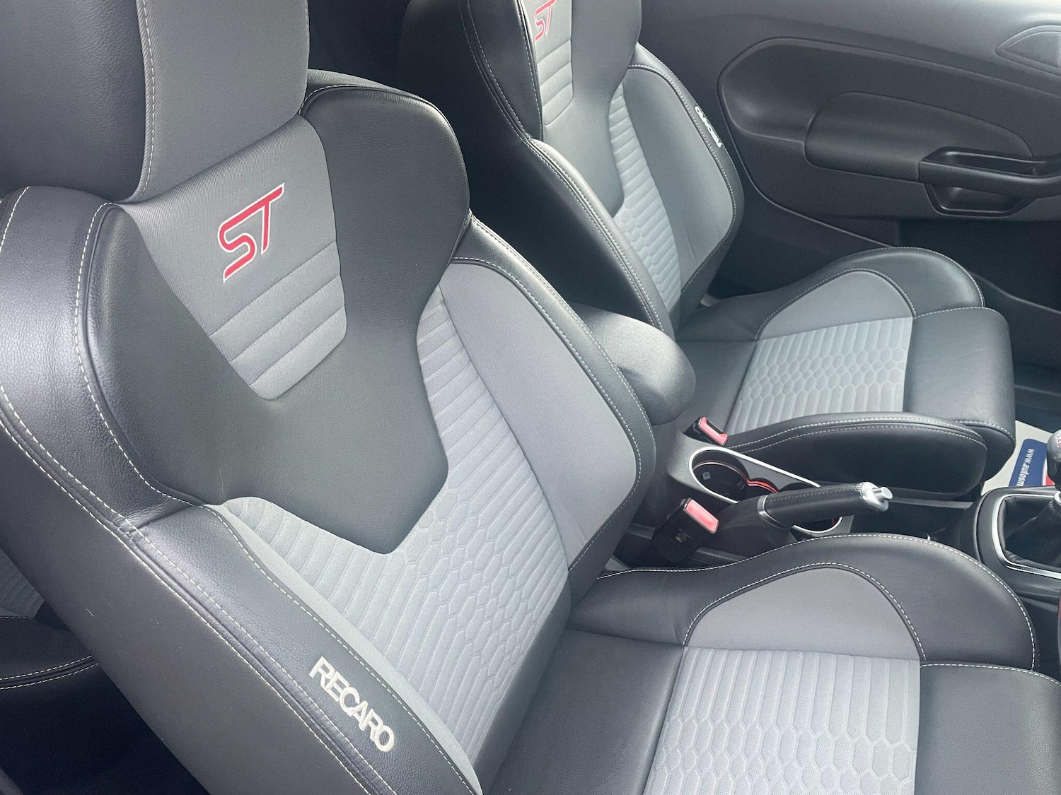 Used Ford Fiesta 2015 for sale - 76742459: Photo 18