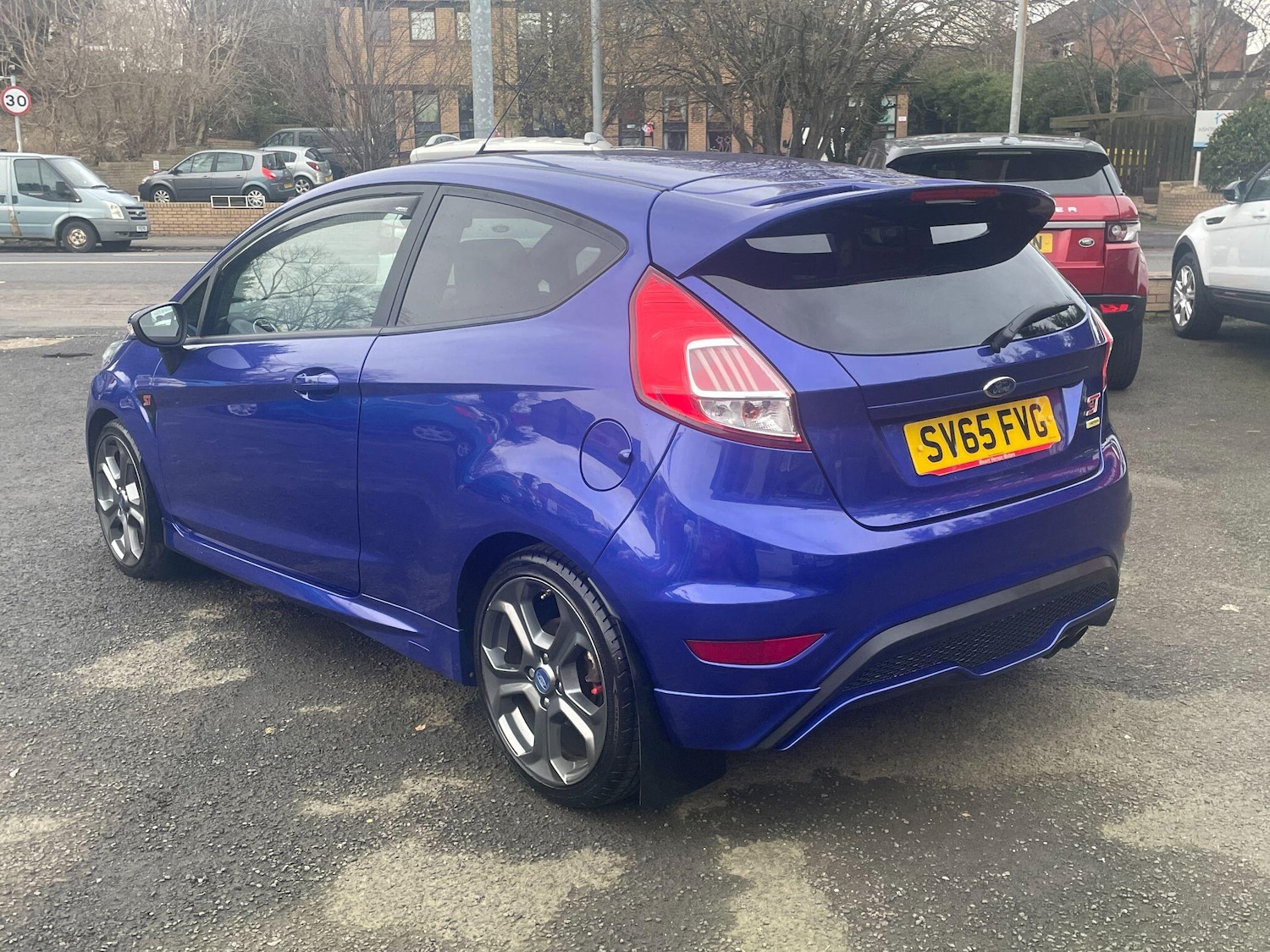 Used Ford Fiesta 2015 for sale - 76742459: Photo 9