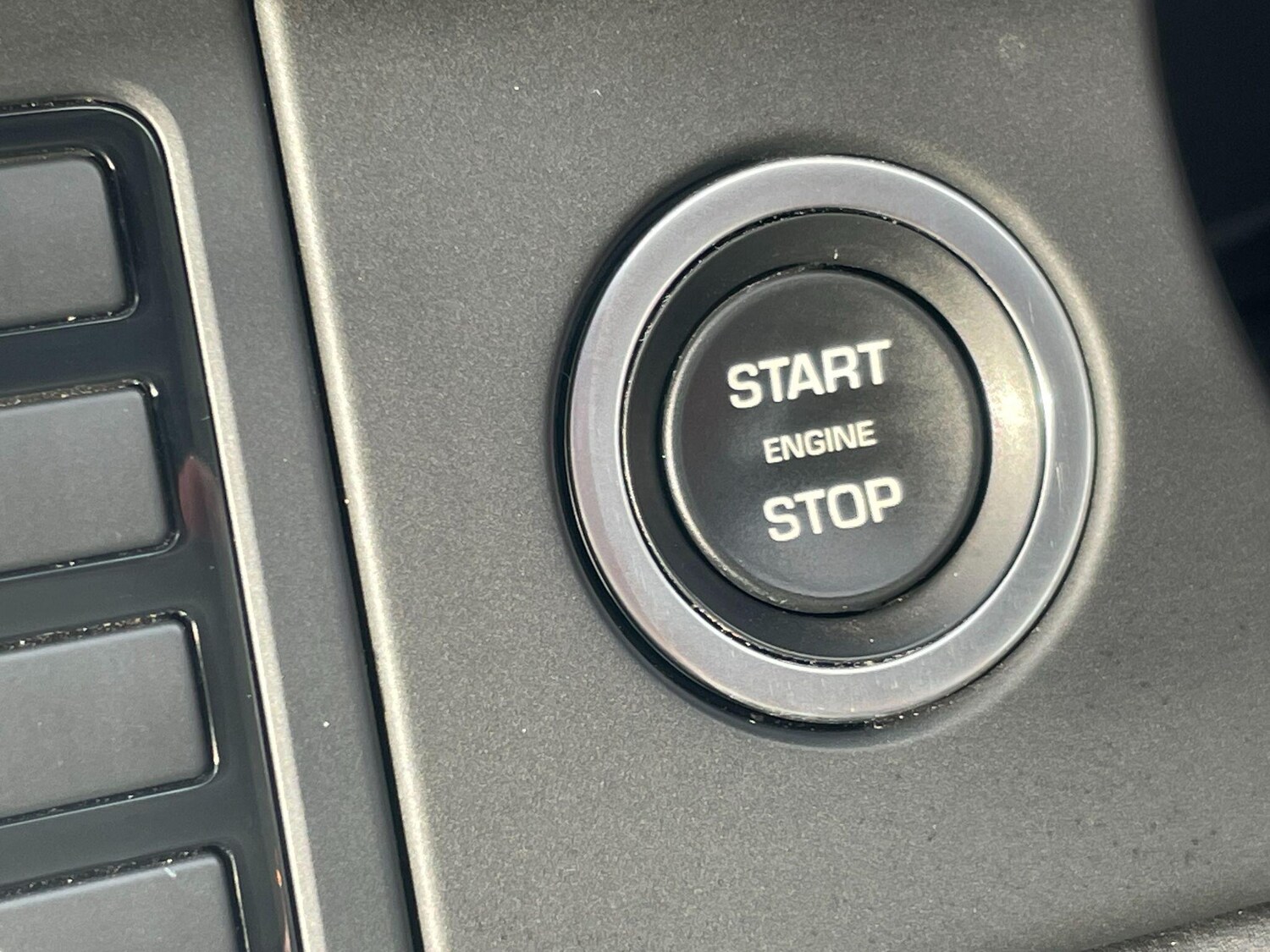 Used Land Rover Discovery Sport for sale - 77853311: Photo 26