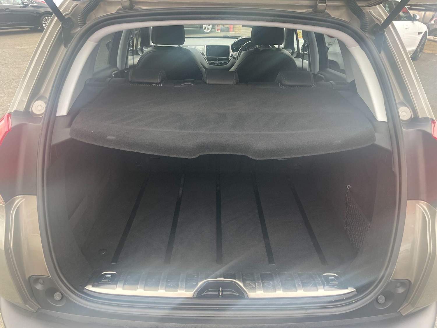 Used Peugeot 2008 2015 for sale - 76239181: Photo 21