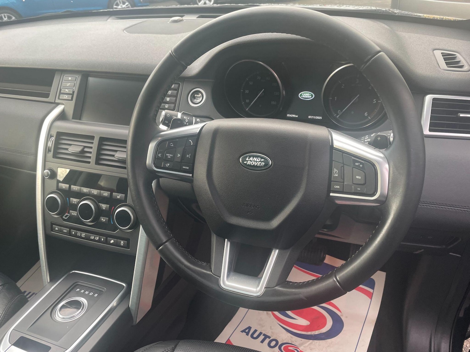 Used Land Rover Discovery Sport 2017 for sale - 76513405: Photo 18