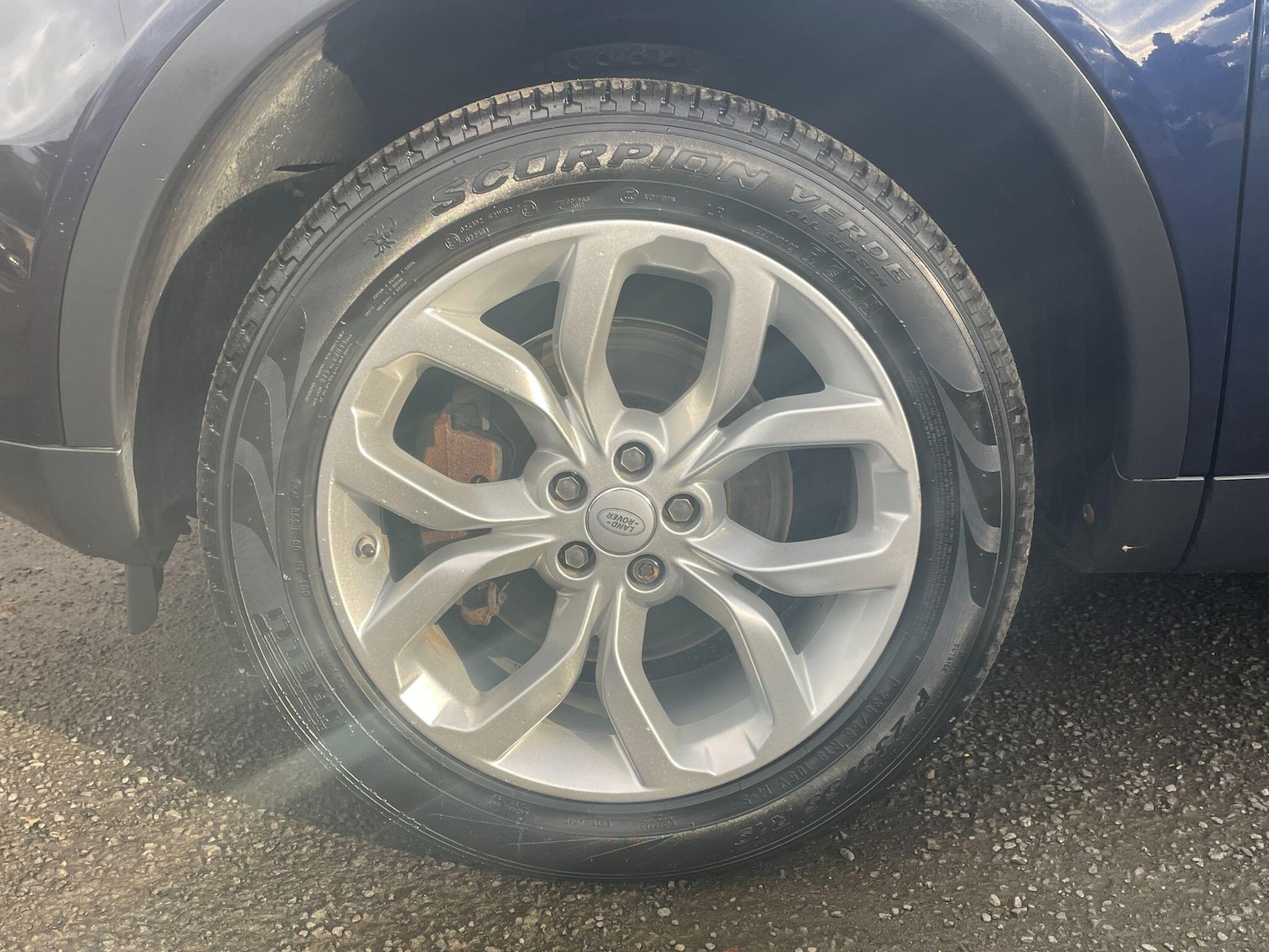 Used Land Rover Discovery Sport 2017 for sale - 76513405: Photo 28