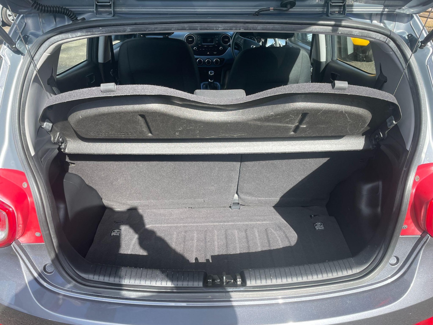 Used Hyundai i10 2014 for sale - 78204775: Photo 21