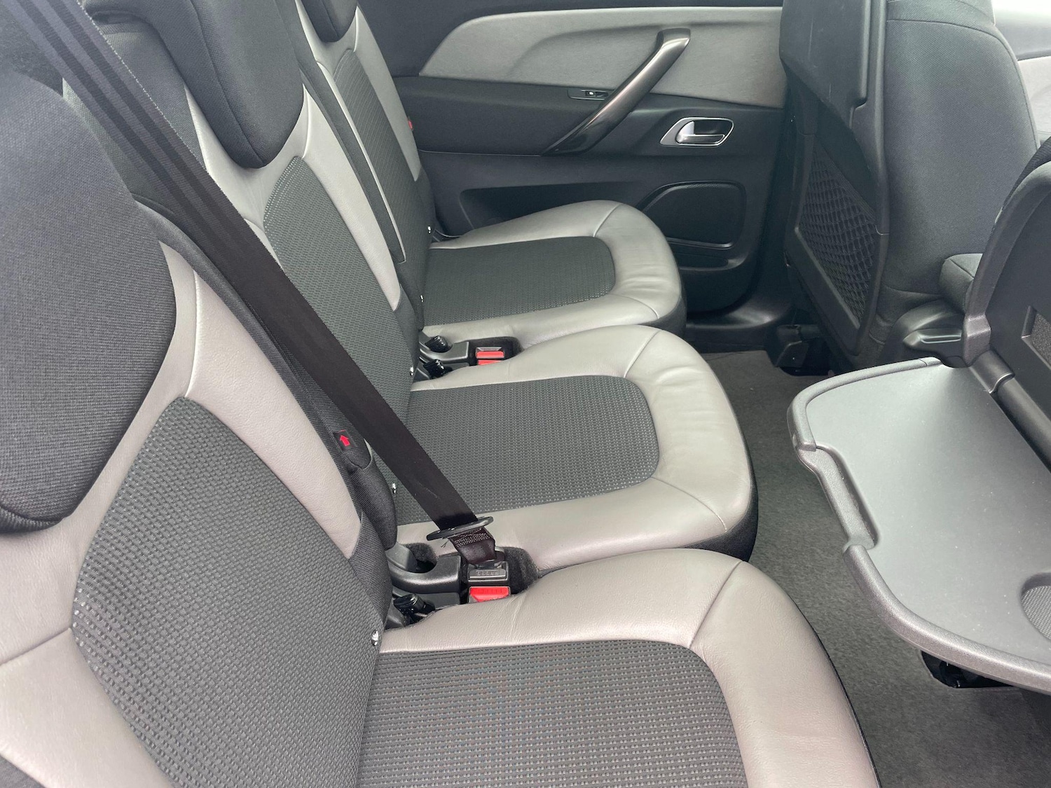 Used Citroen C4 Picasso 2018 for sale - 76425051: Photo 36