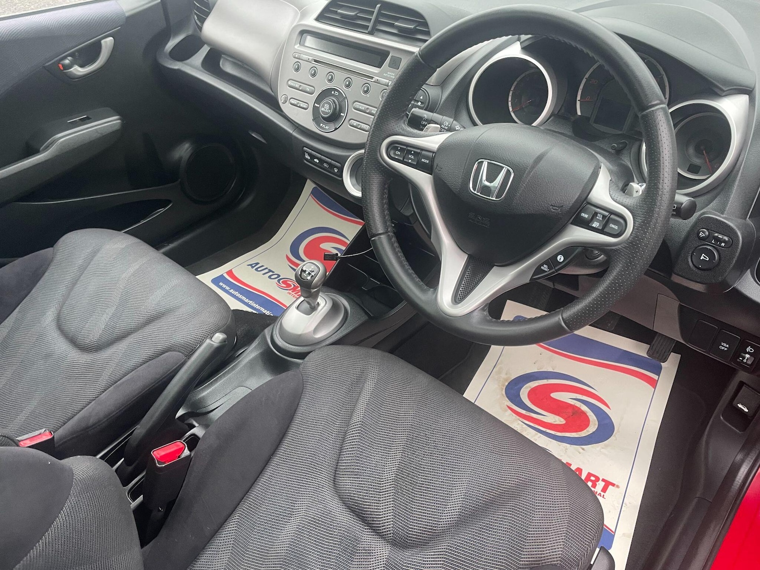 Used Honda Jazz 2009 for sale - 77040057: Photo 16