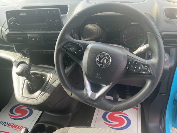 Used Vauxhall Combo 2019 for sale - 75577064: Photo 16