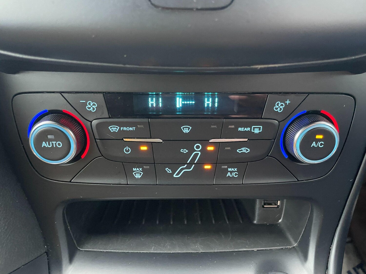 Used Ford Focus for sale - 77684009: Photo 28