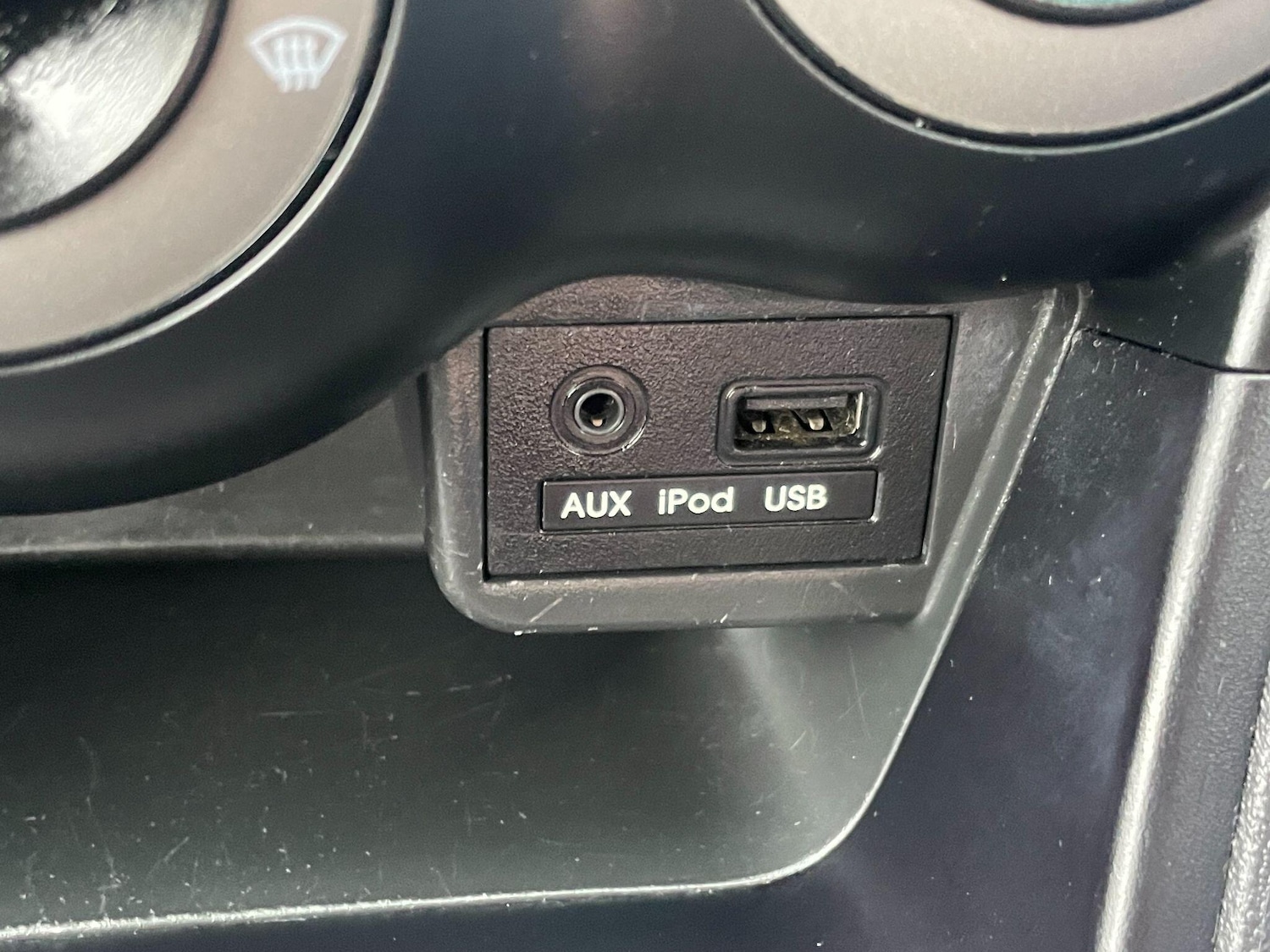 Used Hyundai i10 2013 for sale - 76188490: Photo 20