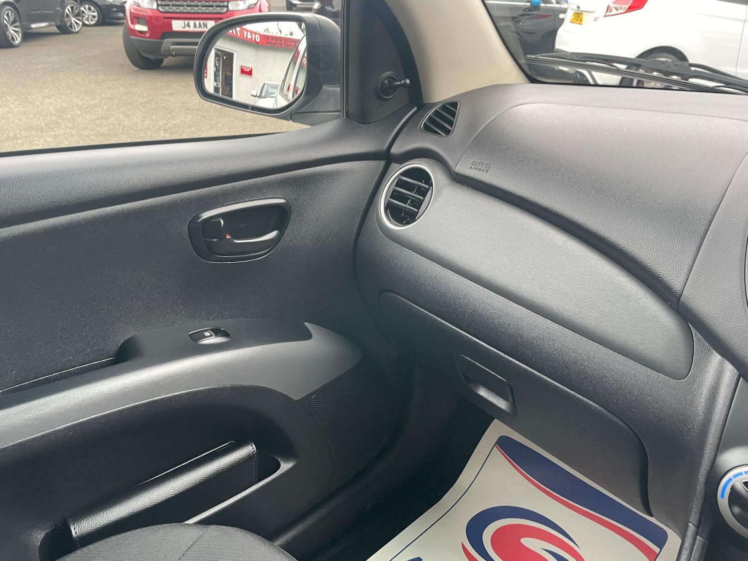 Used Hyundai i10 2013 for sale - 76188490: Photo 21