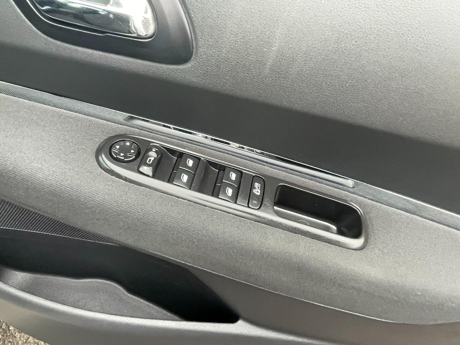 Used Peugeot 3008 for sale - 78135692: Photo 20