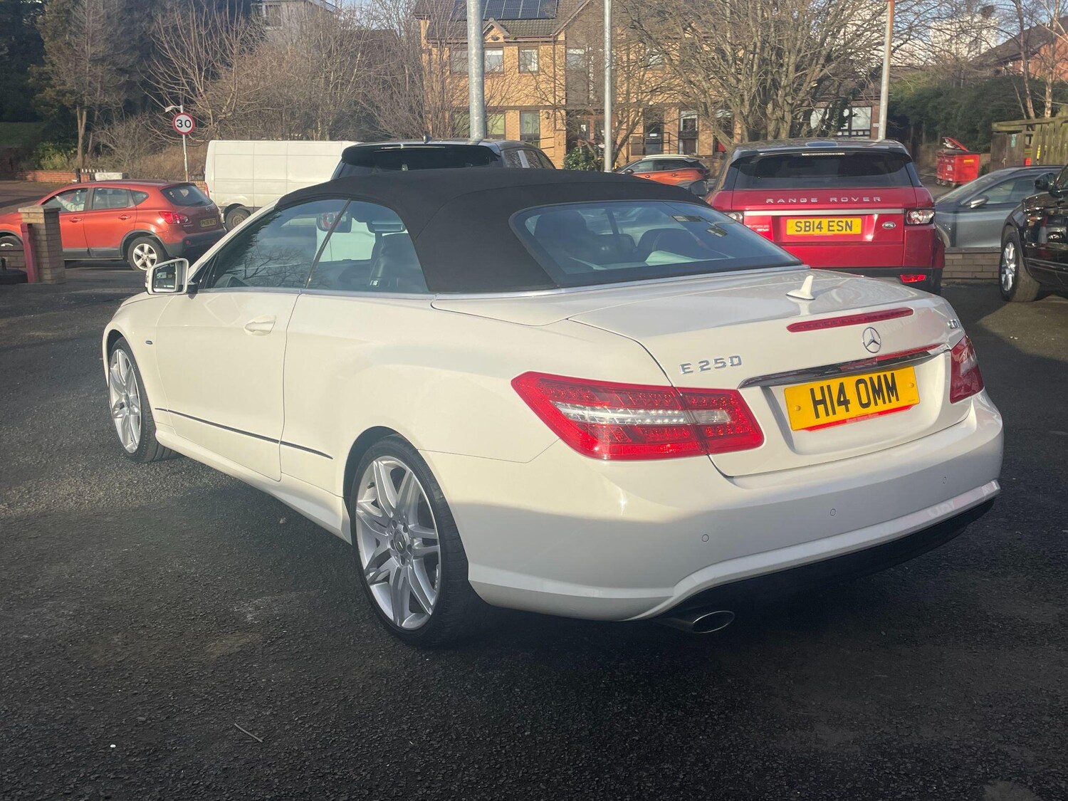 Used Mercedes-Benz E Class 2011 for sale - 77586194: Photo 26