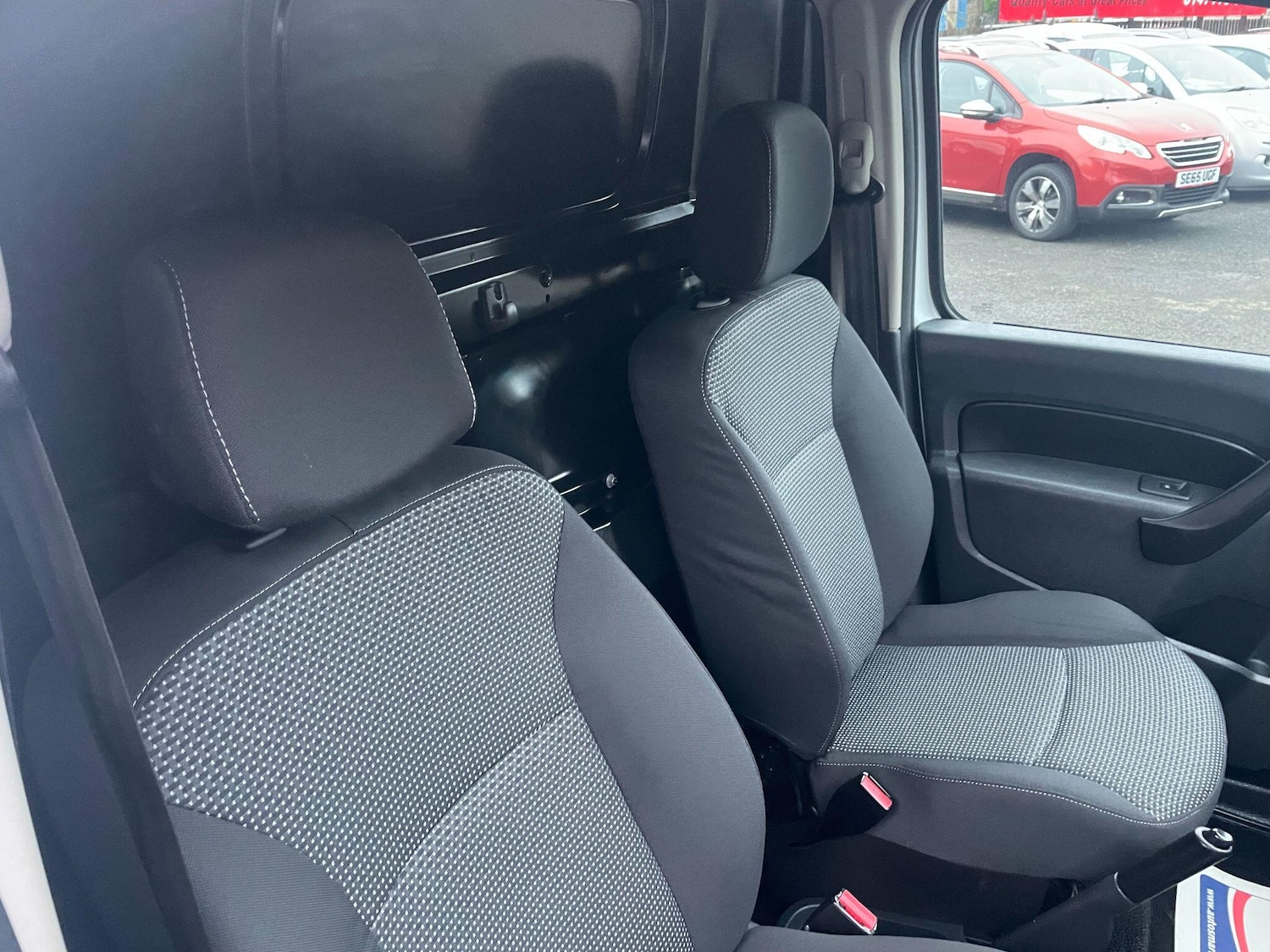 Used Mercedes-Benz Citan 2021 for sale - 76561041: Photo 17