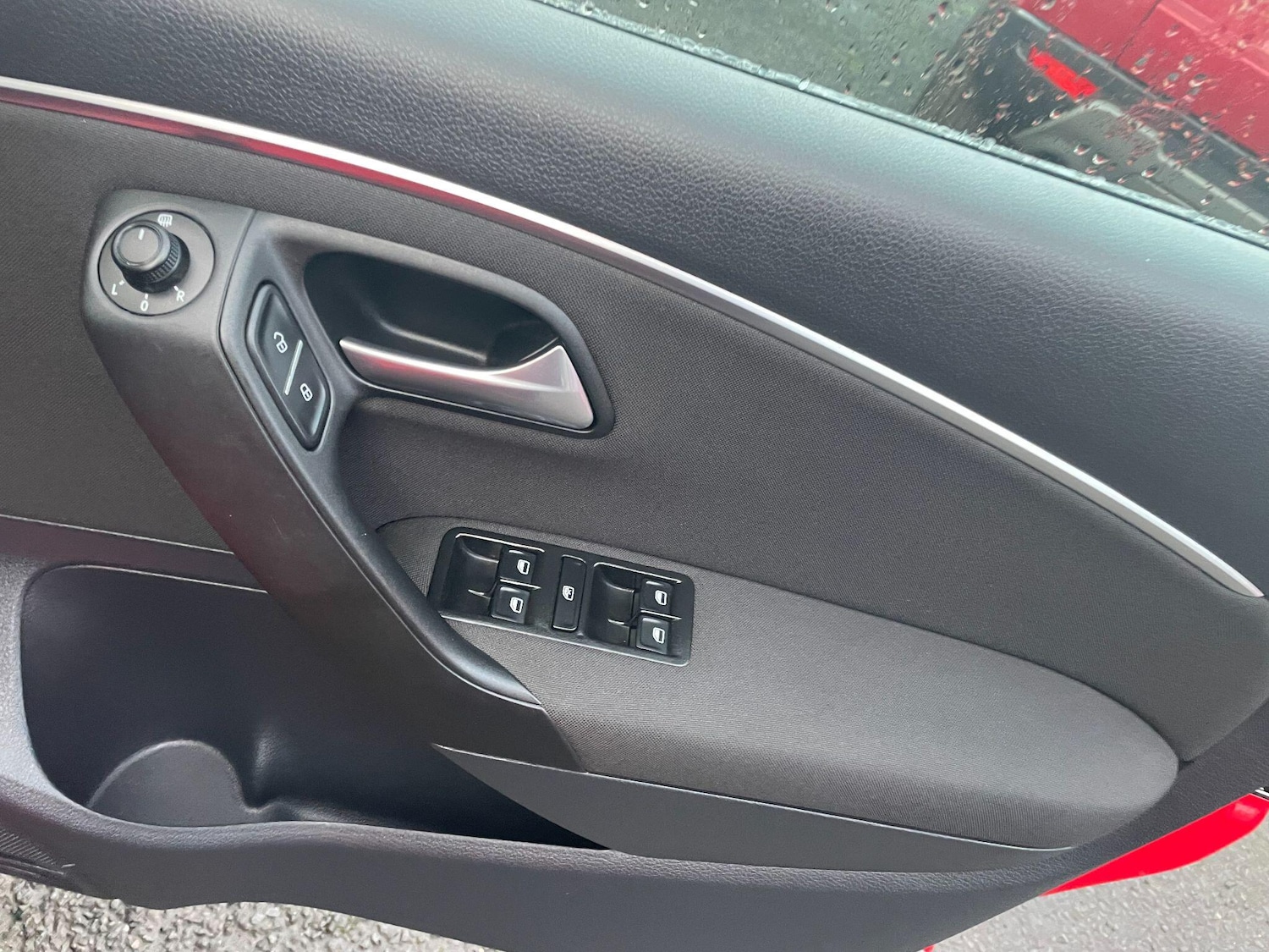 Used Volkswagen Polo 2015 for sale - 76671430: Photo 20