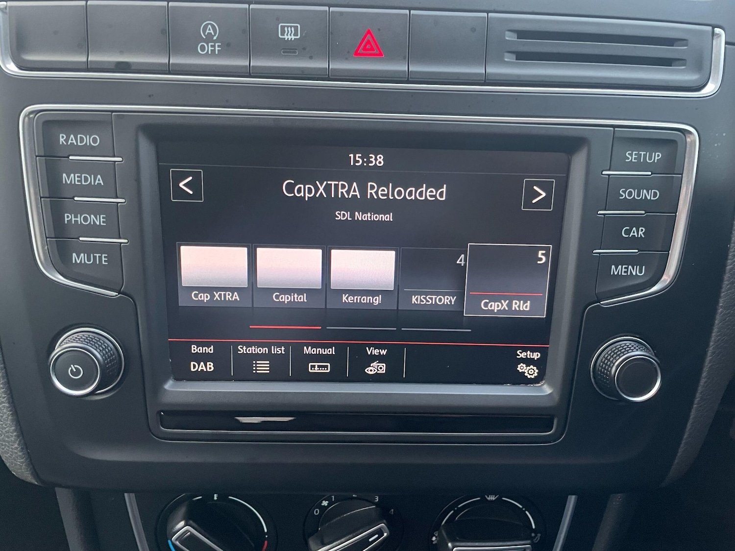 Used Volkswagen Polo 2015 for sale - 76671430: Photo 25