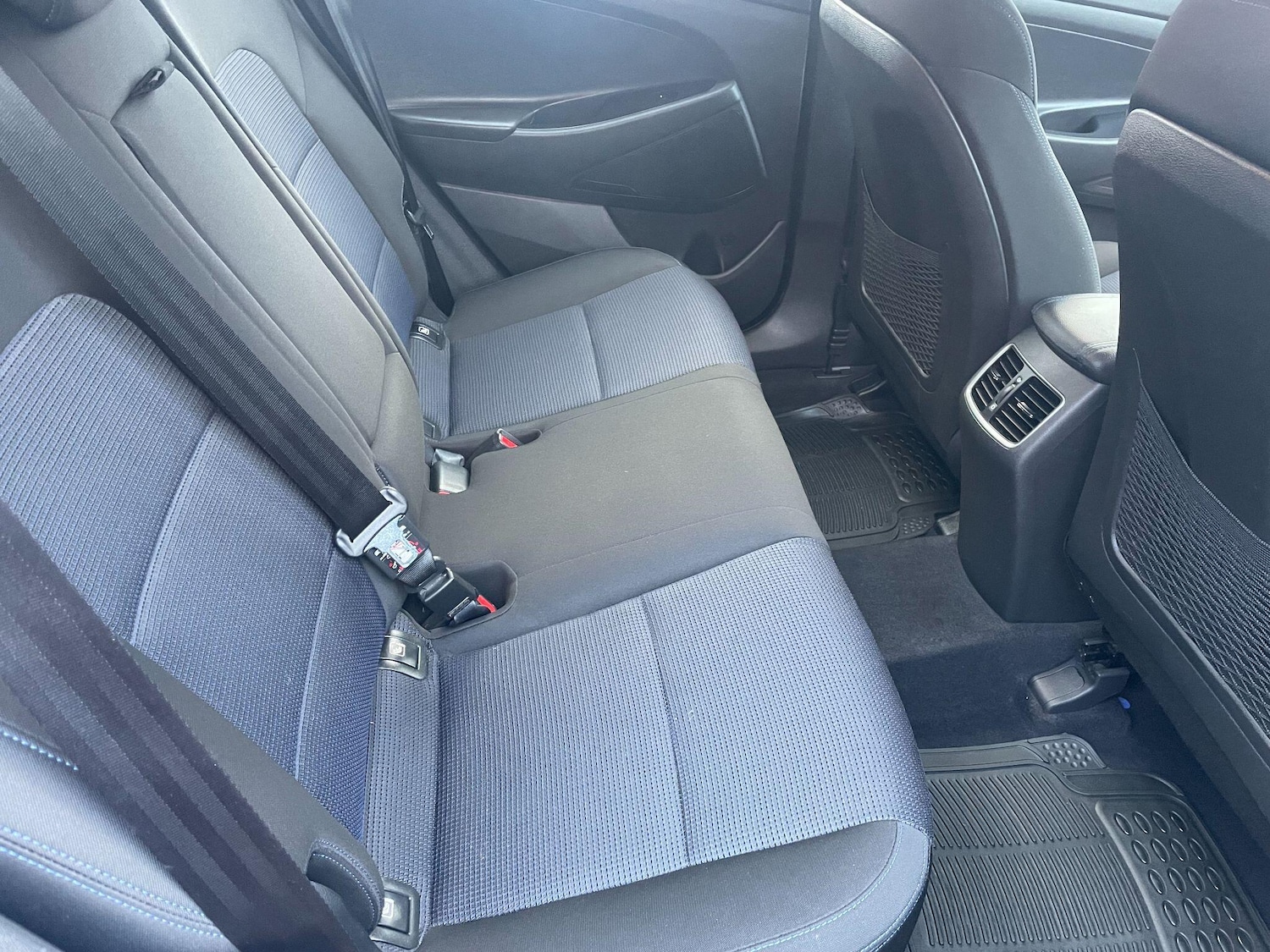 Used Hyundai TUCSON 2018 for sale - 76592031: Photo 18