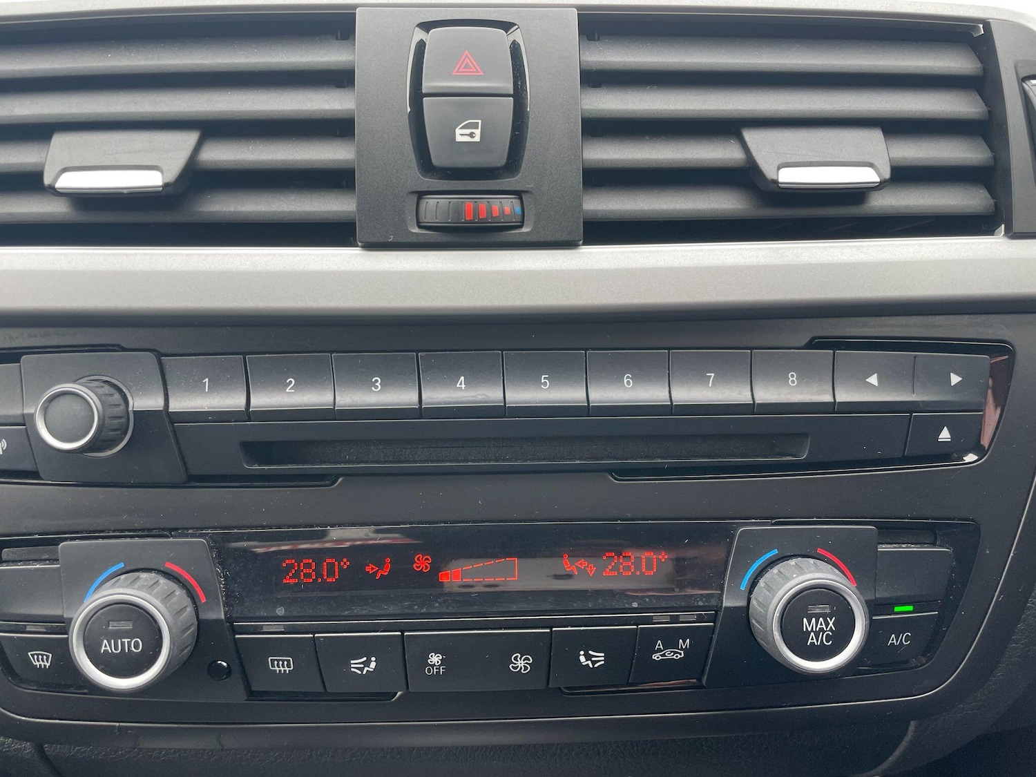 Used BMW 3 Series for sale - 77598306: Photo 32