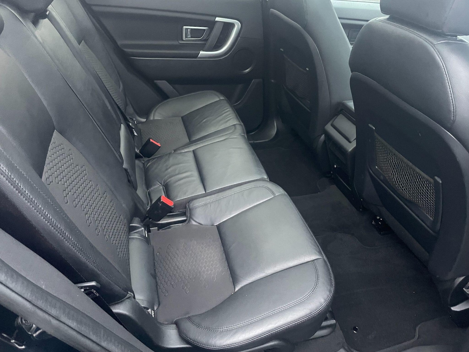 Used Land Rover Discovery Sport 2017 for sale - 77304897: Photo 19