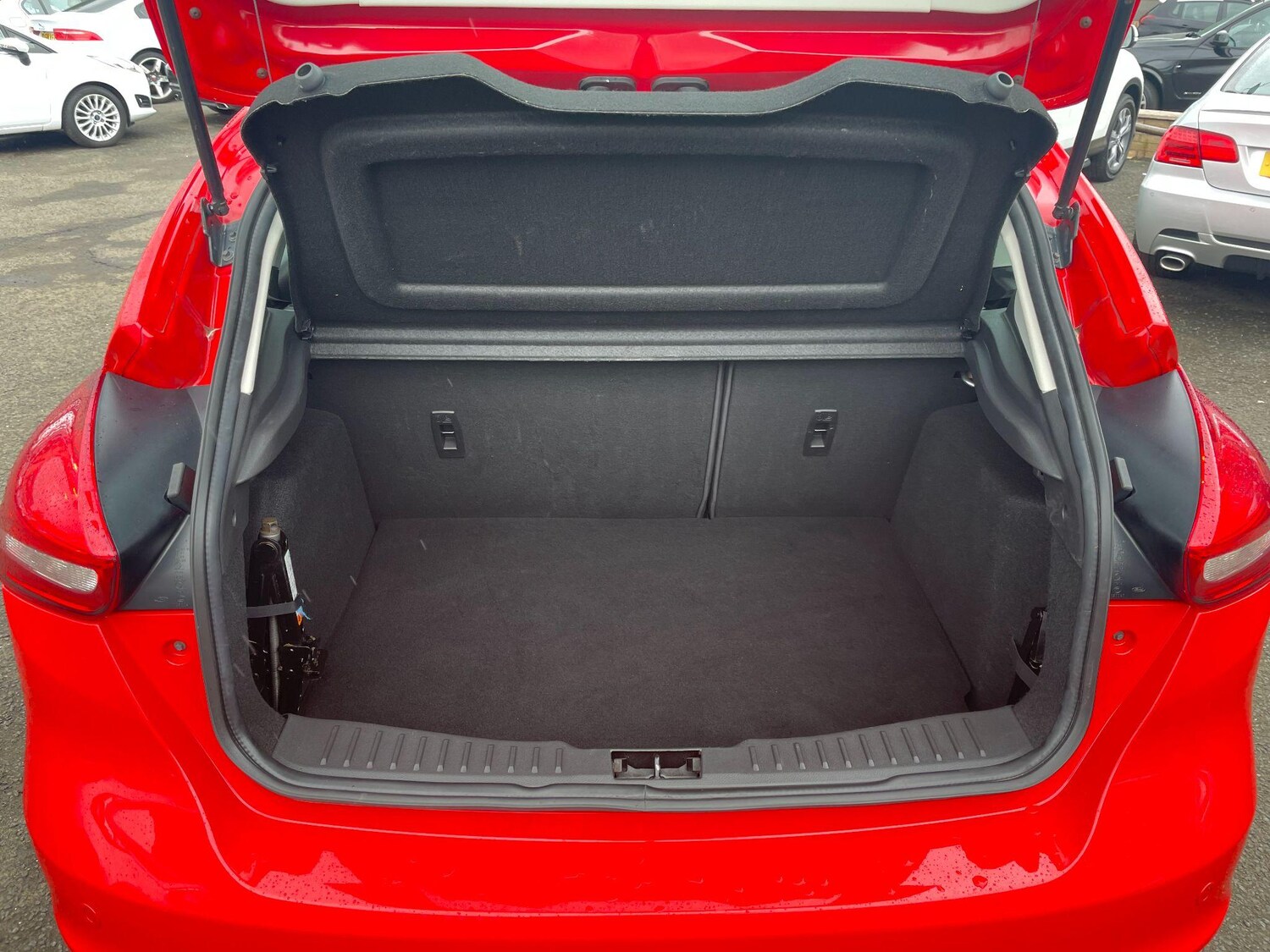 Vehicle 28