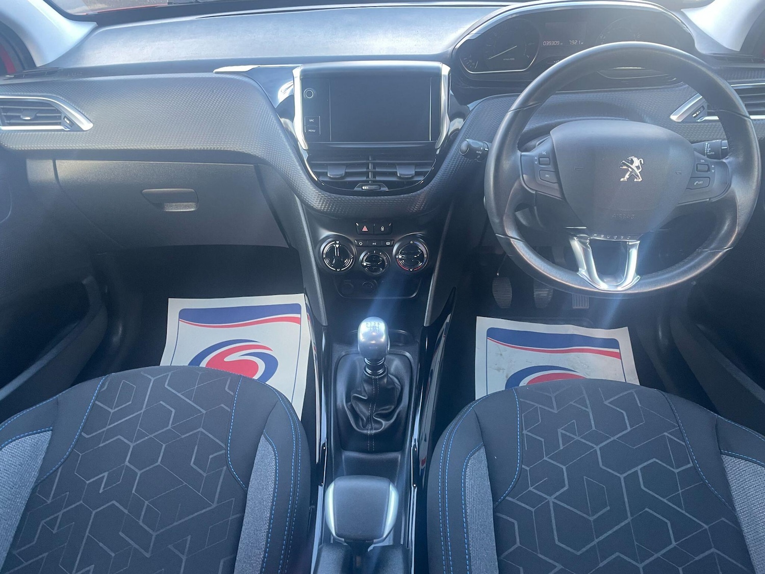 Used Peugeot 2008 2019 for sale - 76743352: Photo 19