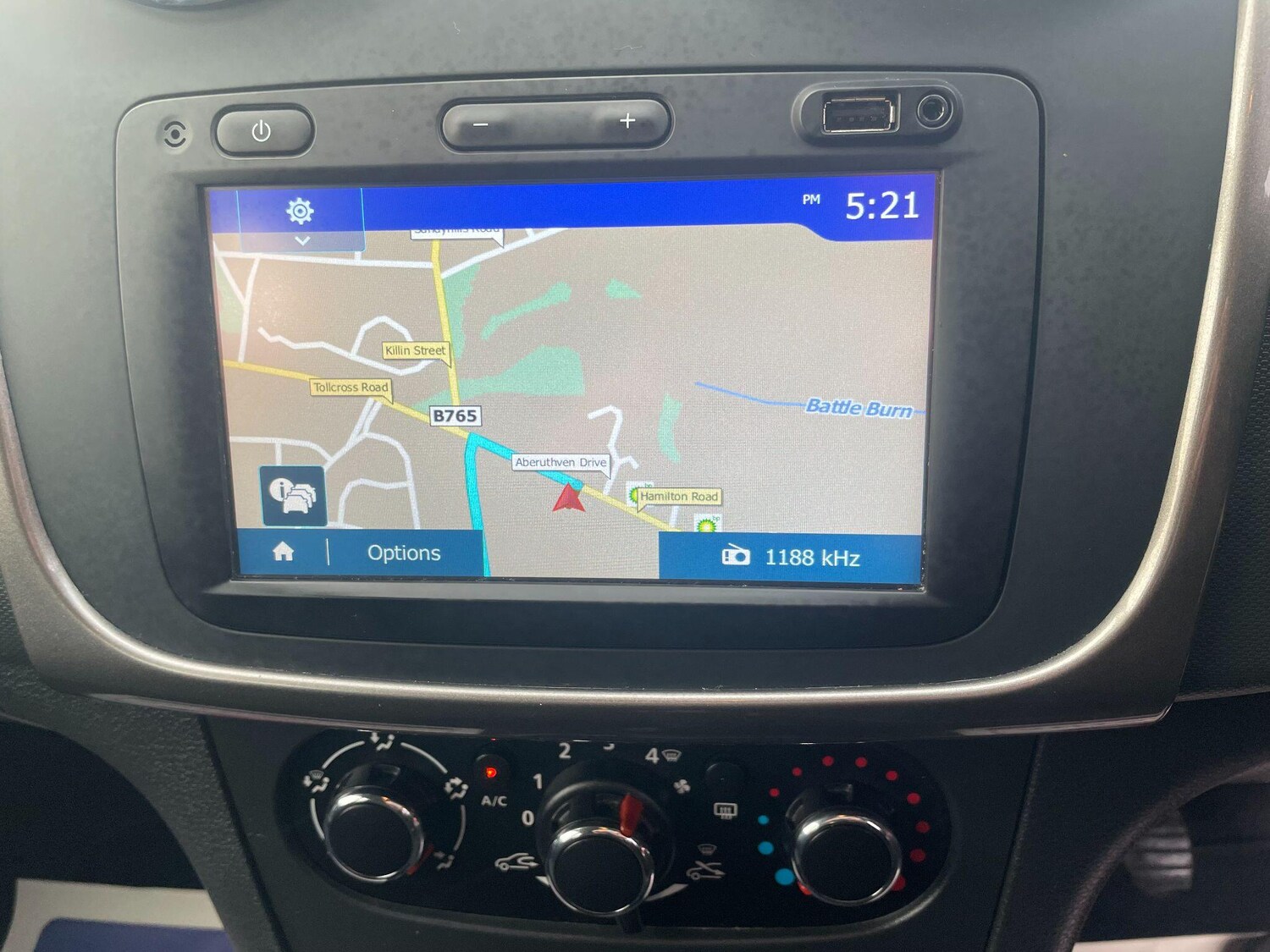 Used Dacia Sandero 2015 for sale - 76317850: Photo 18