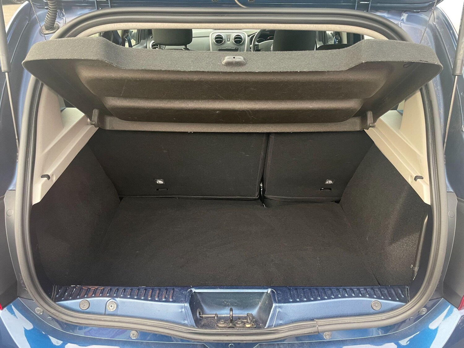 Used Dacia Sandero 2015 for sale - 76317850: Photo 21