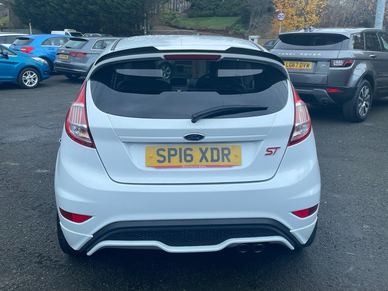 Used Ford Fiesta 2016 for sale - 76992674: Photo 10