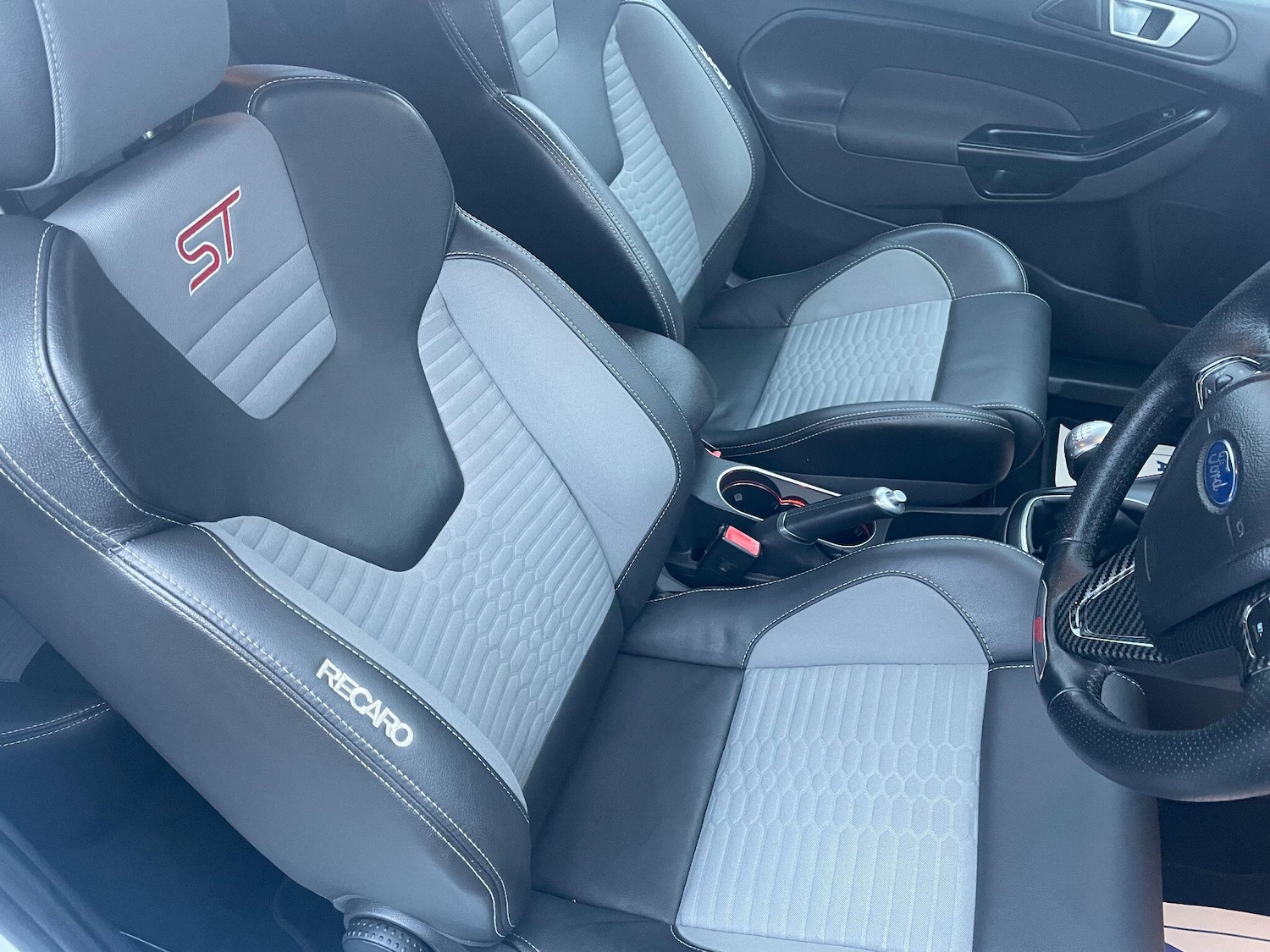 Used Ford Fiesta 2016 for sale - 76992674: Photo 18