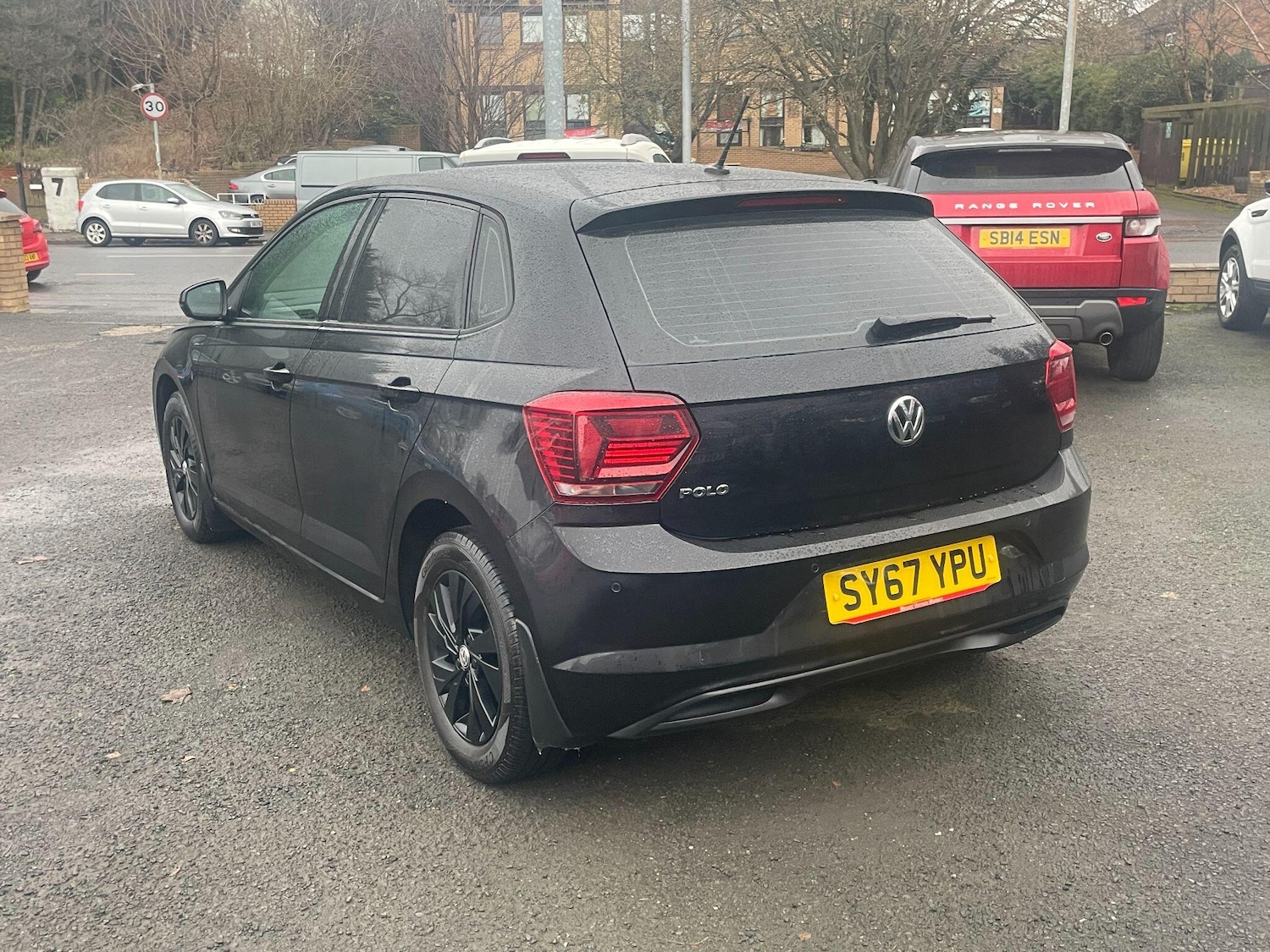 Used Volkswagen Polo 2018 for sale - 76715417: Photo 9