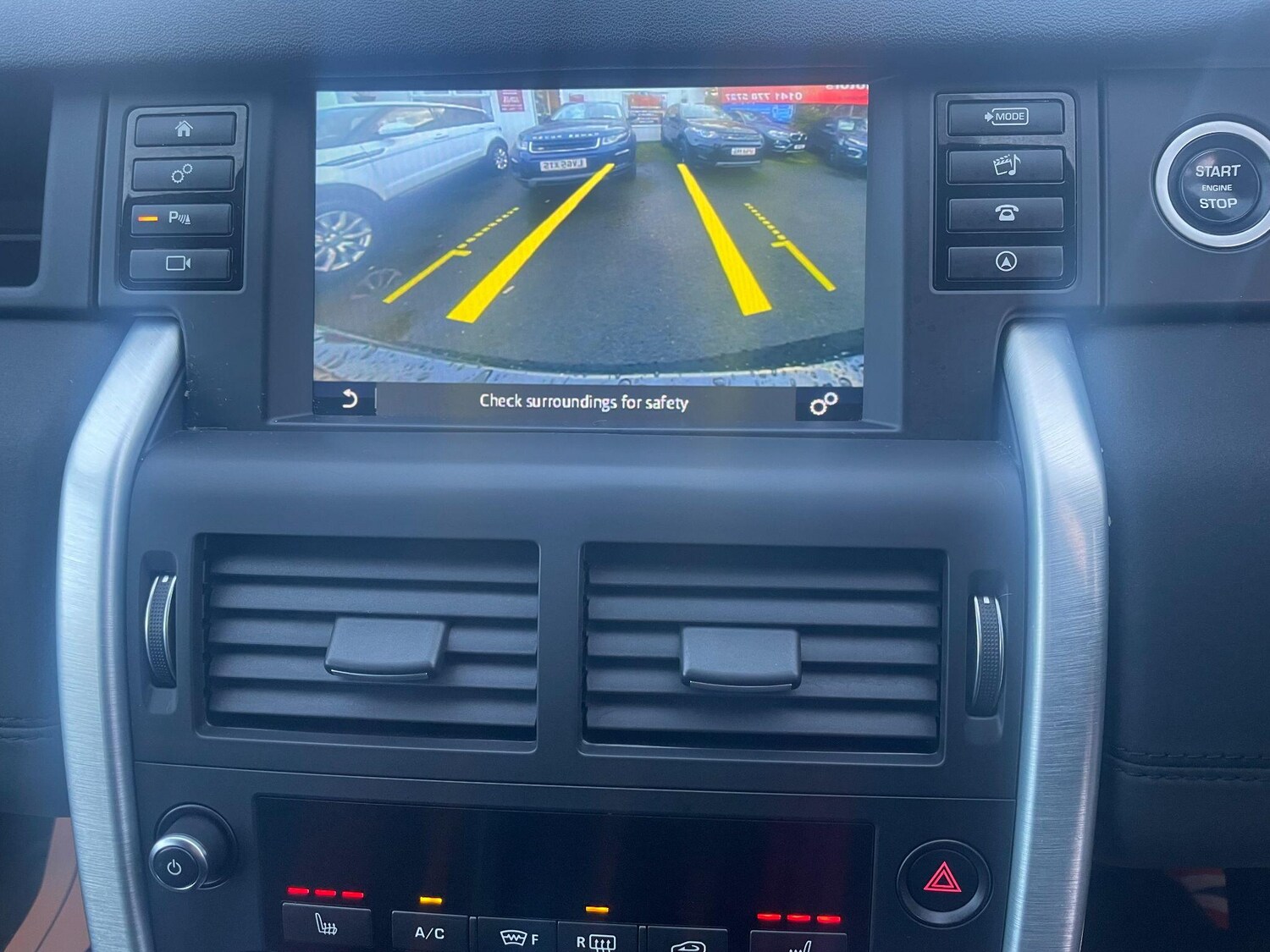 Used Land Rover Discovery Sport 2017 for sale - 76898697: Photo 19