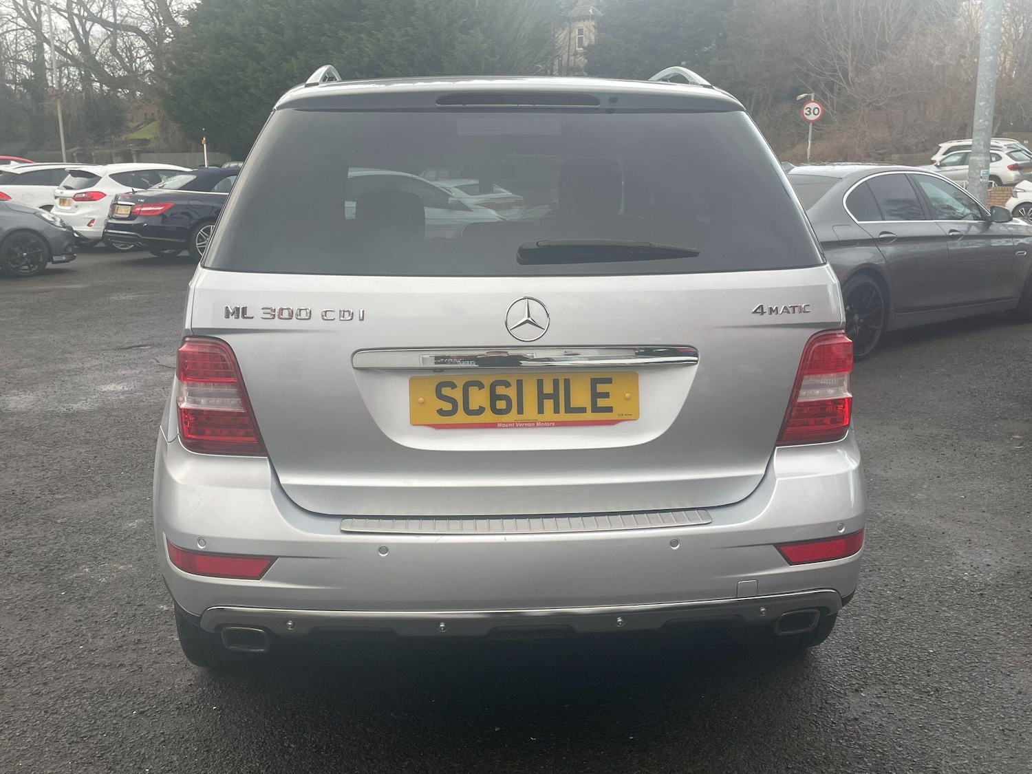 Used Mercedes-Benz M Class 2011 for sale - 77230488: Photo 10