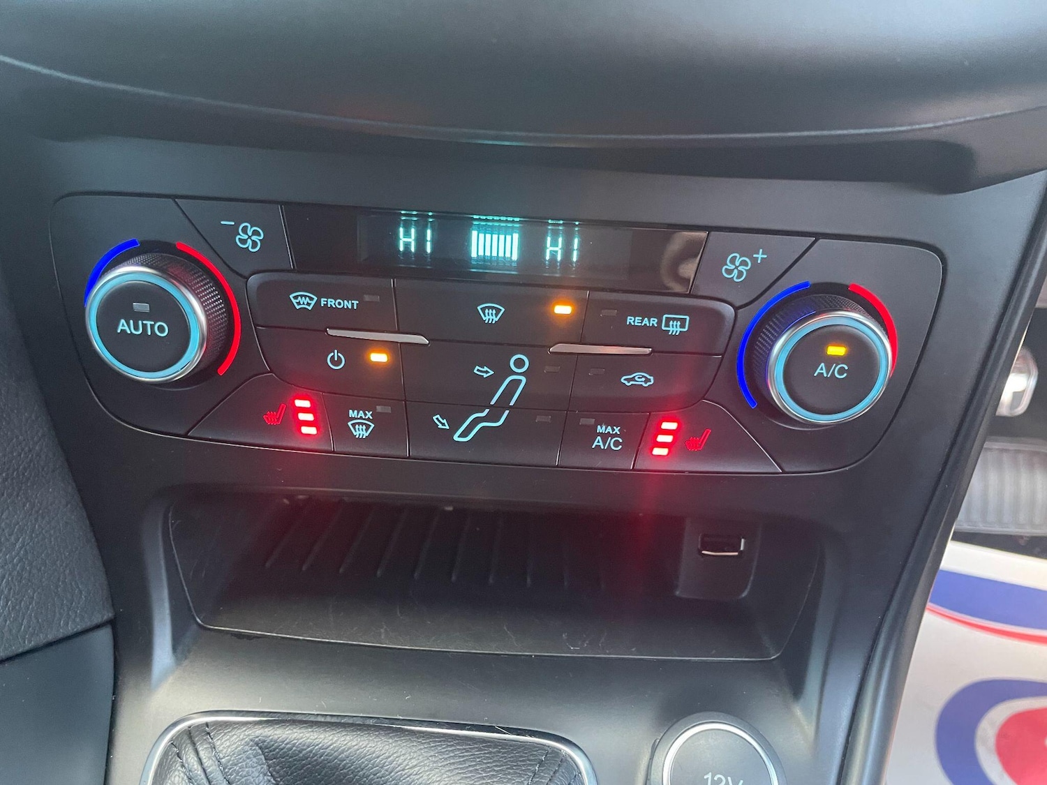 Used Ford Focus 2016 for sale - 76592100: Photo 19