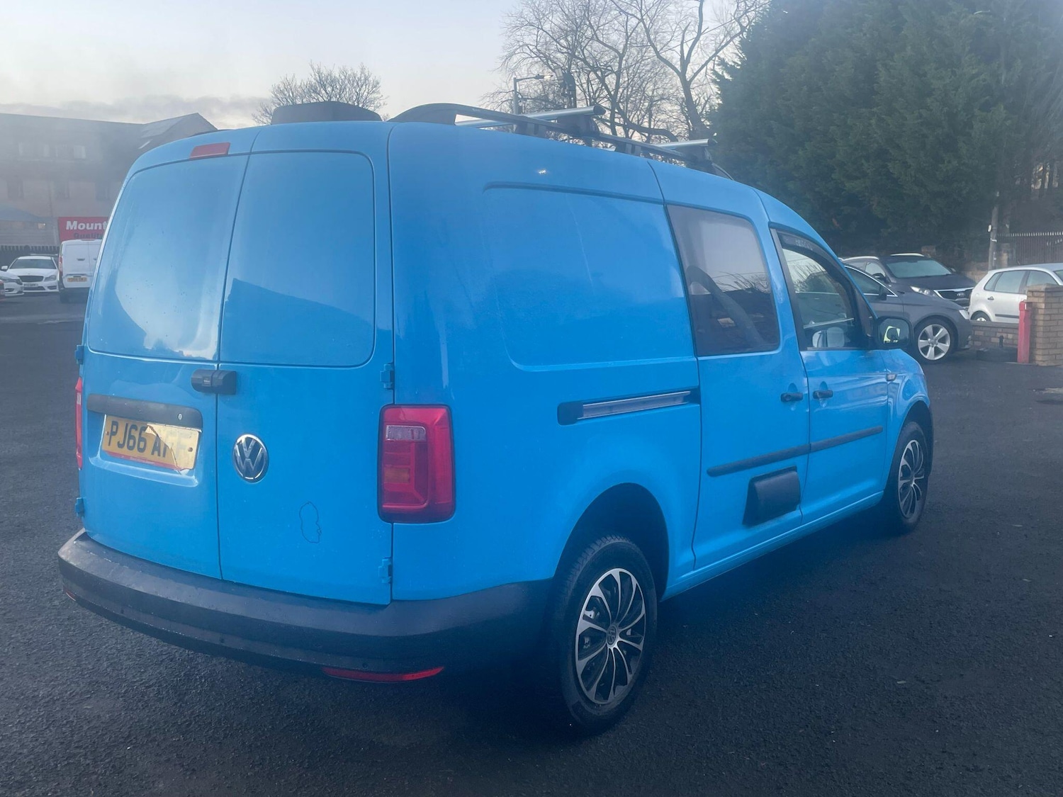 Used Volkswagen Caddy Maxi 2016 for sale - 76965497: Photo 11