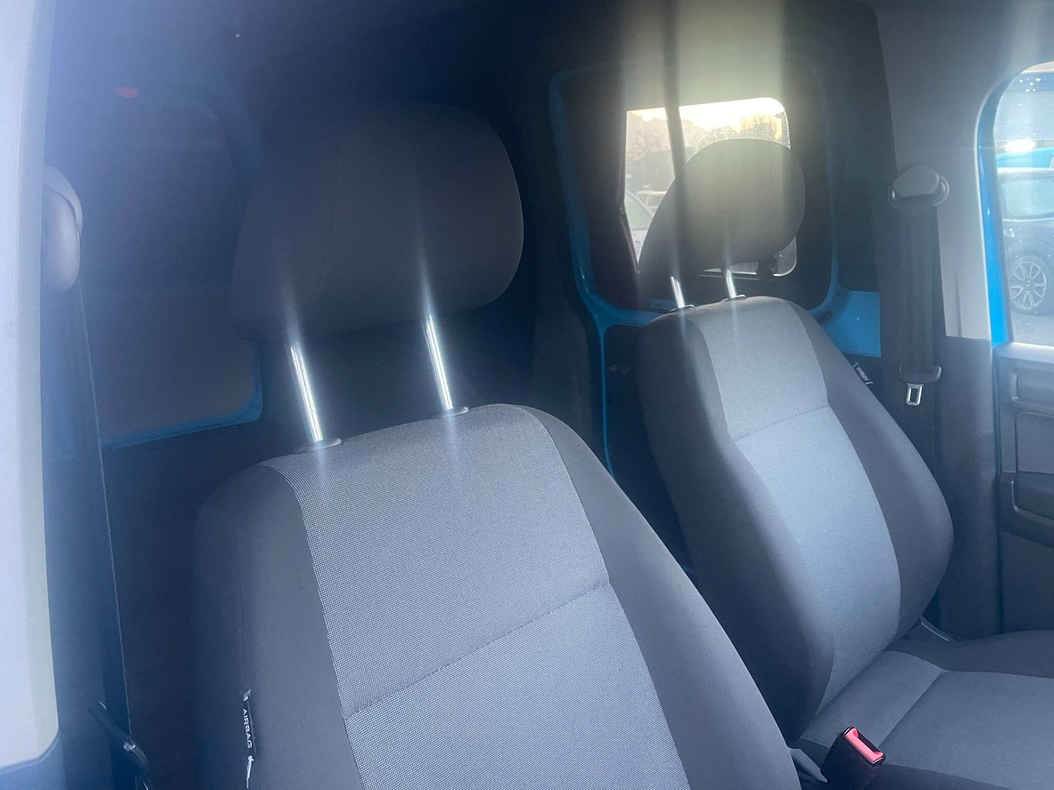 Used Volkswagen Caddy Maxi 2016 for sale - 76965497: Photo 18