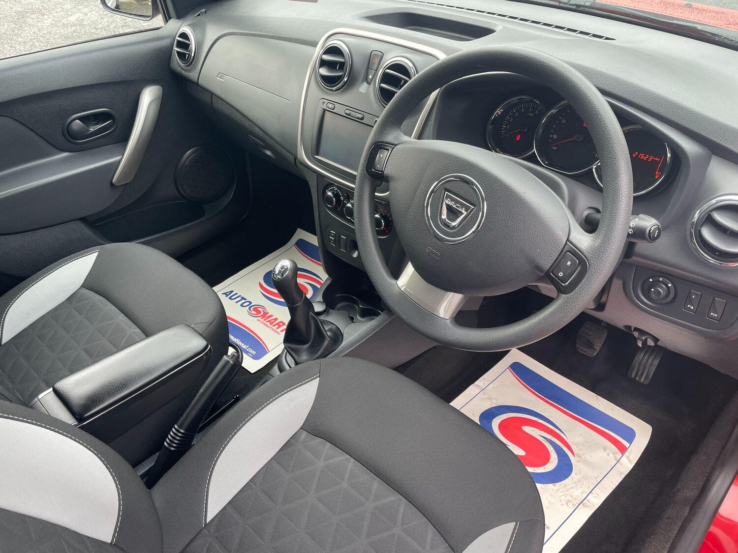 Used Dacia Sandero Stepway 2015 for sale - 76109491: Photo 16