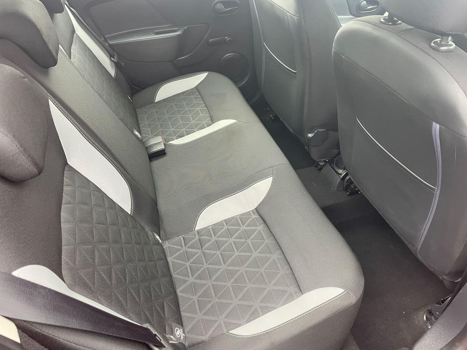 Used Dacia Sandero Stepway 2015 for sale - 76109491: Photo 19