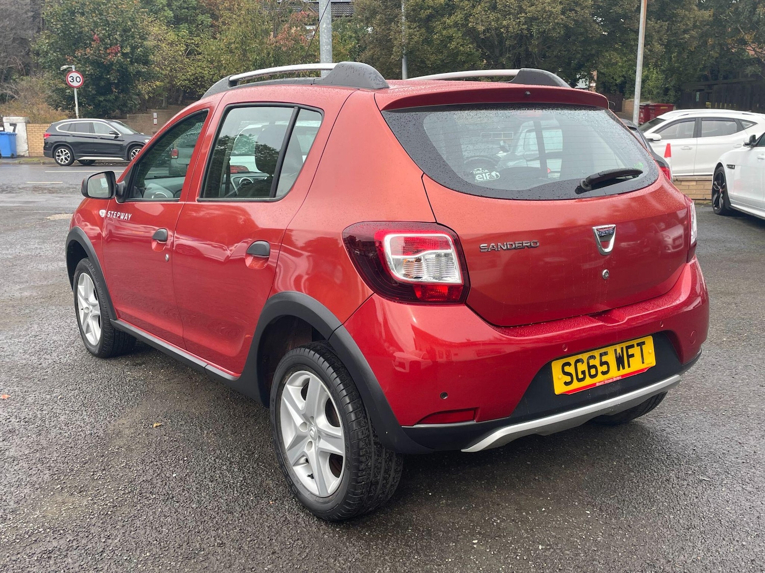 Used Dacia Sandero Stepway 2015 for sale - 76109491: Photo 9