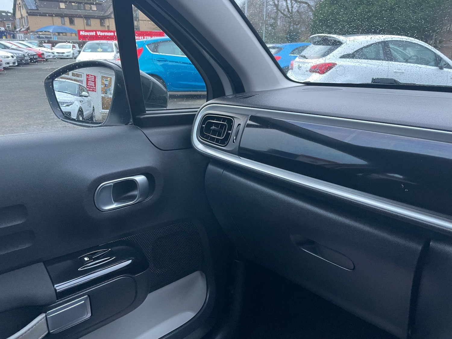 Used Citroen C3 2018 for sale - 76918668: Photo 30