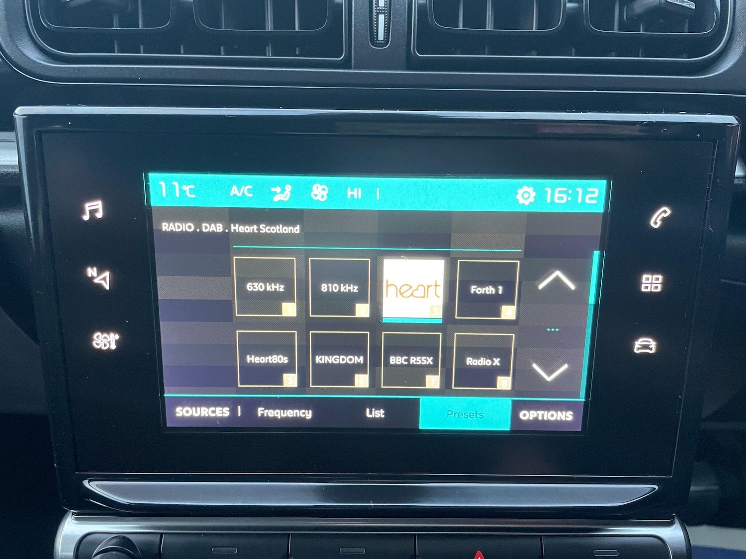 Used Citroen C3 2018 for sale - 76918668: Photo 31