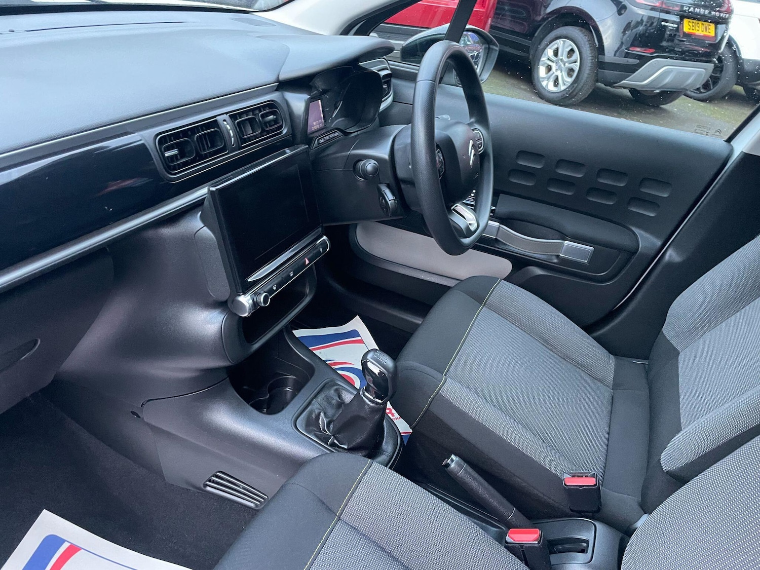 Used Citroen C3 2018 for sale - 76918668: Photo 33