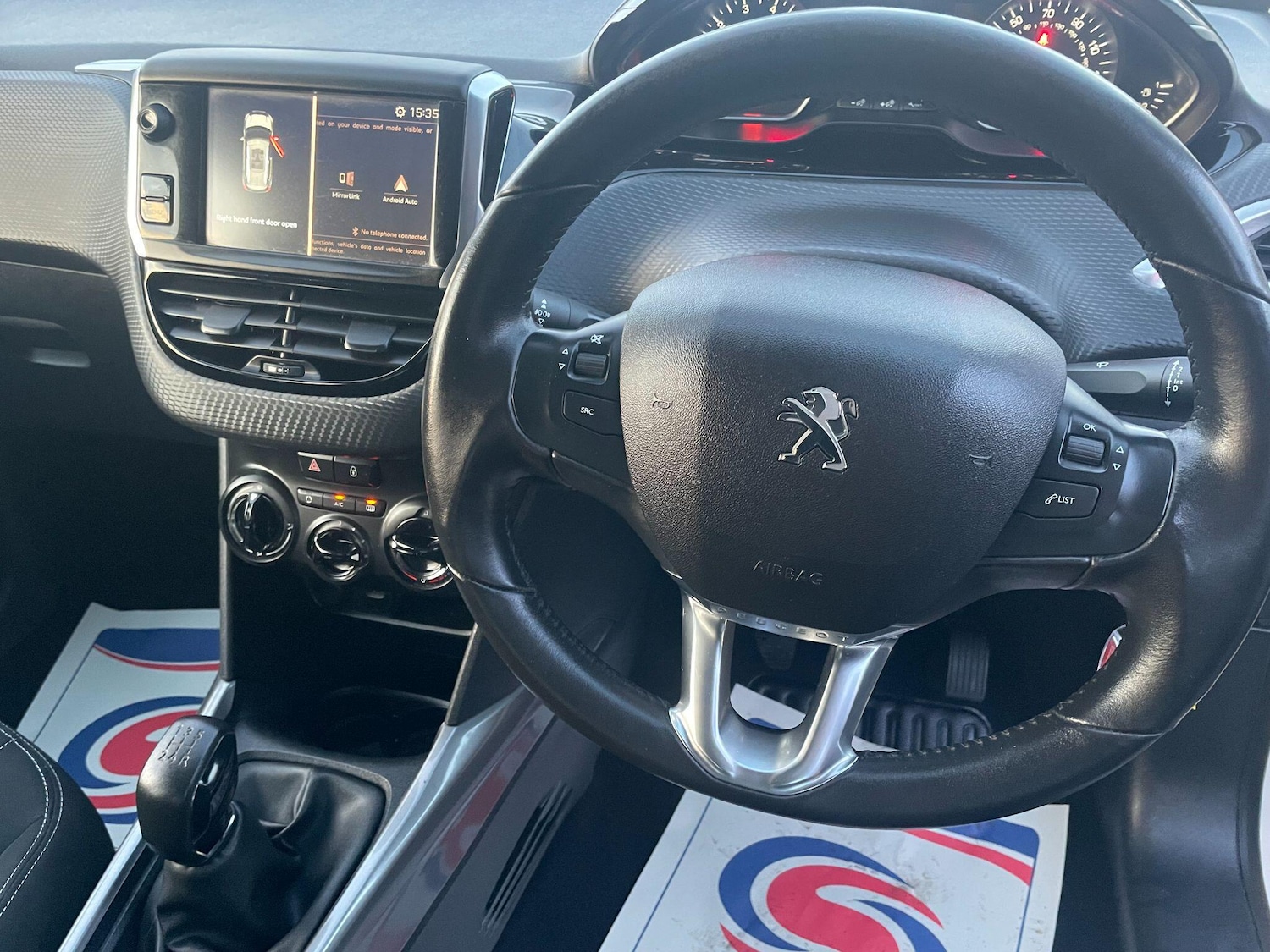 Used Peugeot 2008 2018 for sale - 76953129: Photo 18