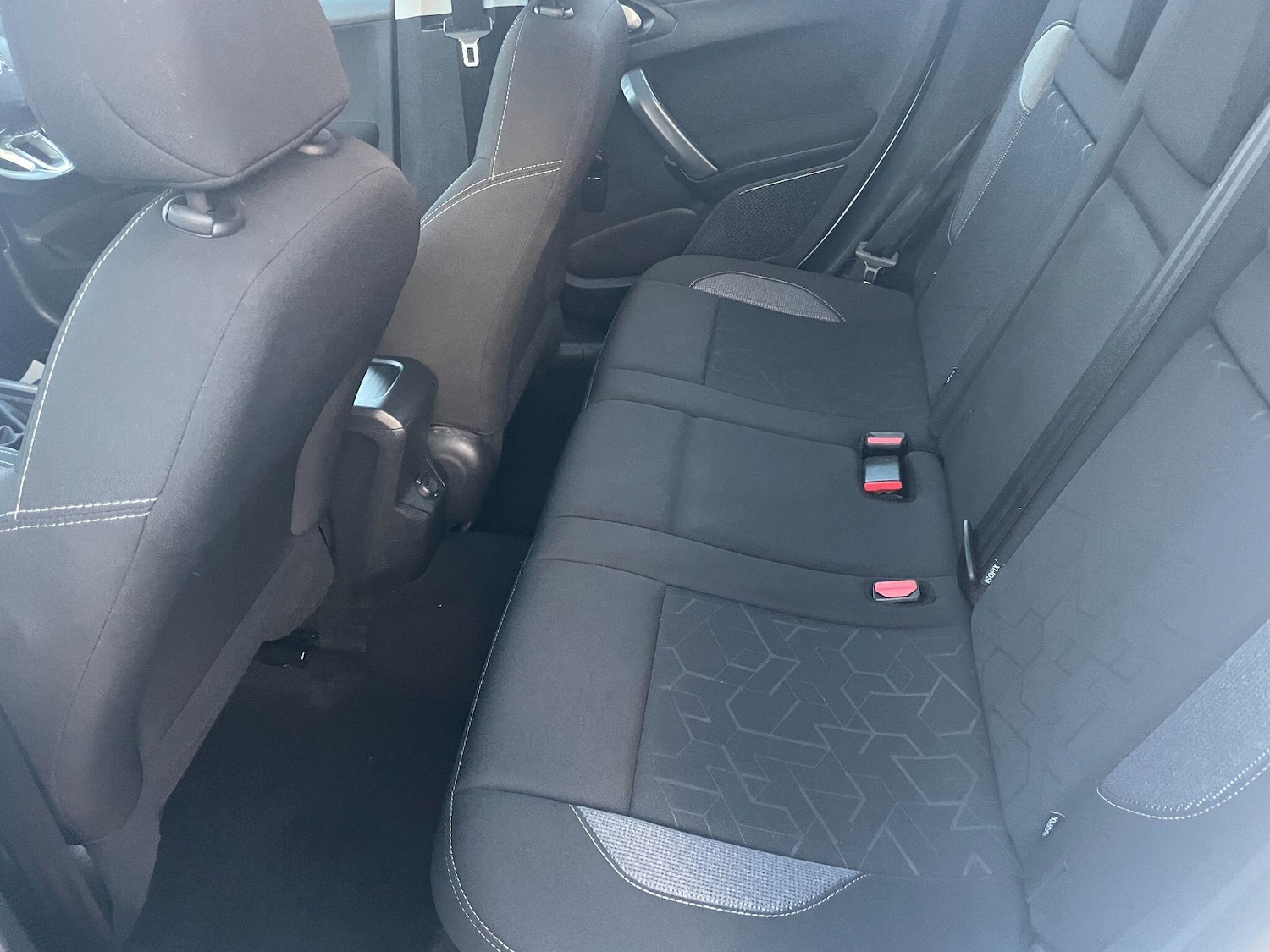 Used Peugeot 2008 2018 for sale - 76953129: Photo 22