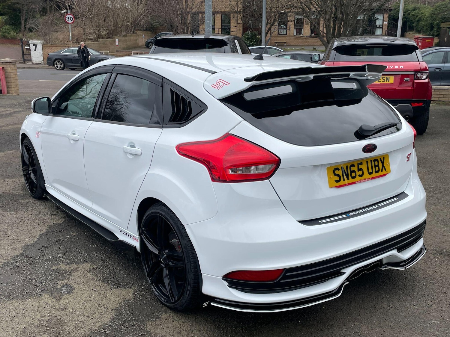 Used Ford Focus 2015 for sale - 77469043: Photo 9