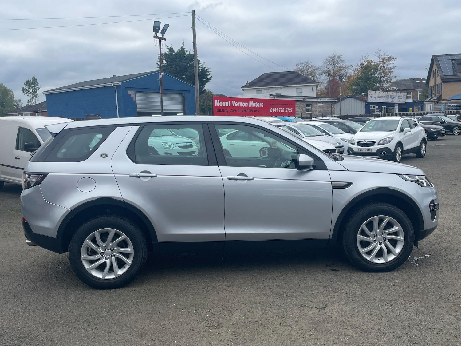 Used Land Rover Discovery Sport 2017 for sale - 76306865: Photo 11