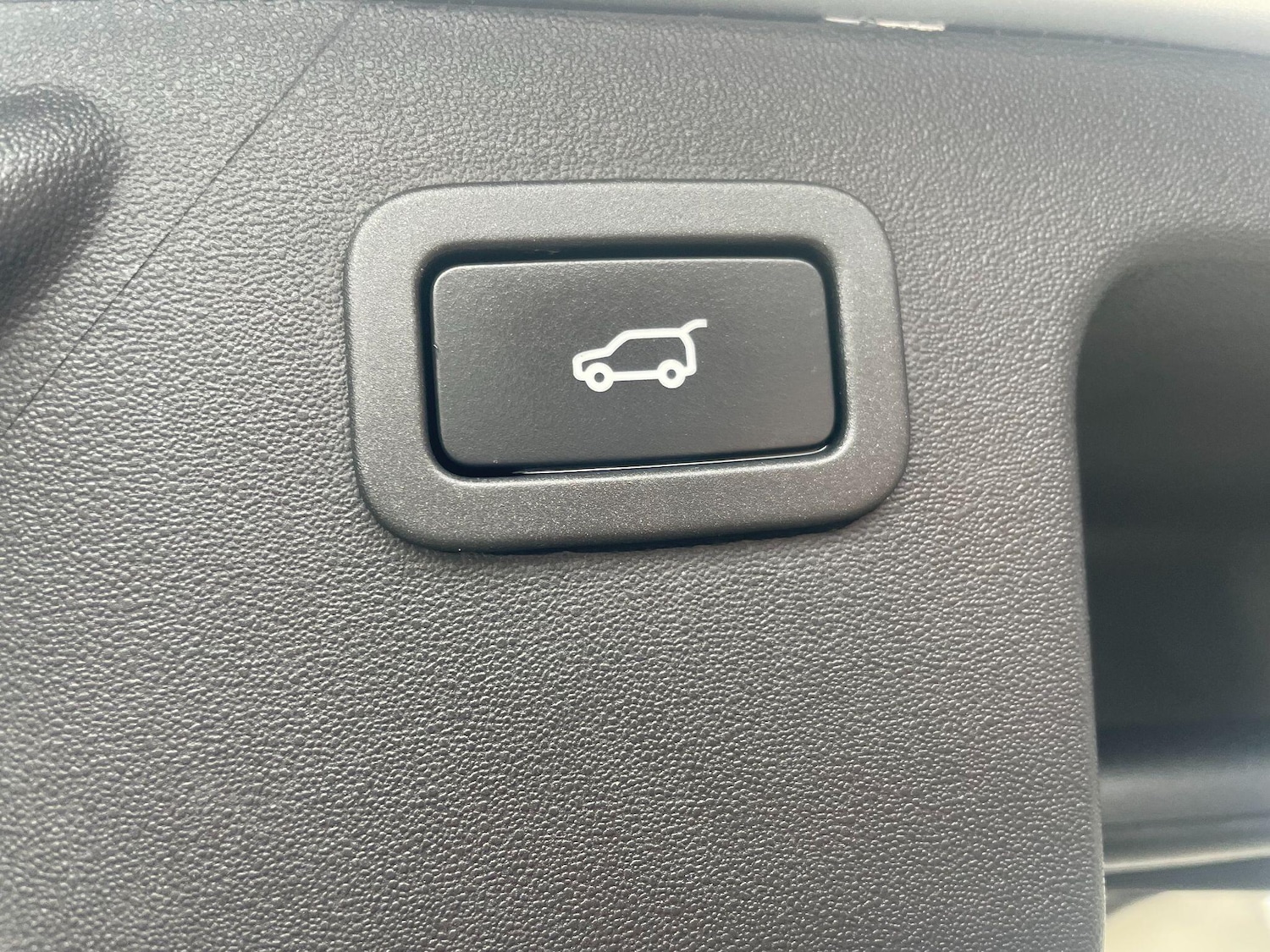 Used Land Rover Discovery Sport 2017 for sale - 76306865: Photo 20