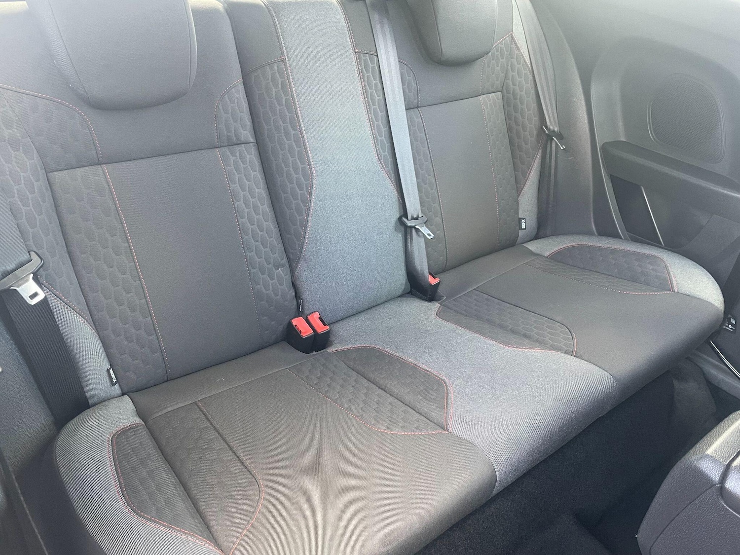 Used Ford Fiesta 2017 for sale - 76398969: Photo 18