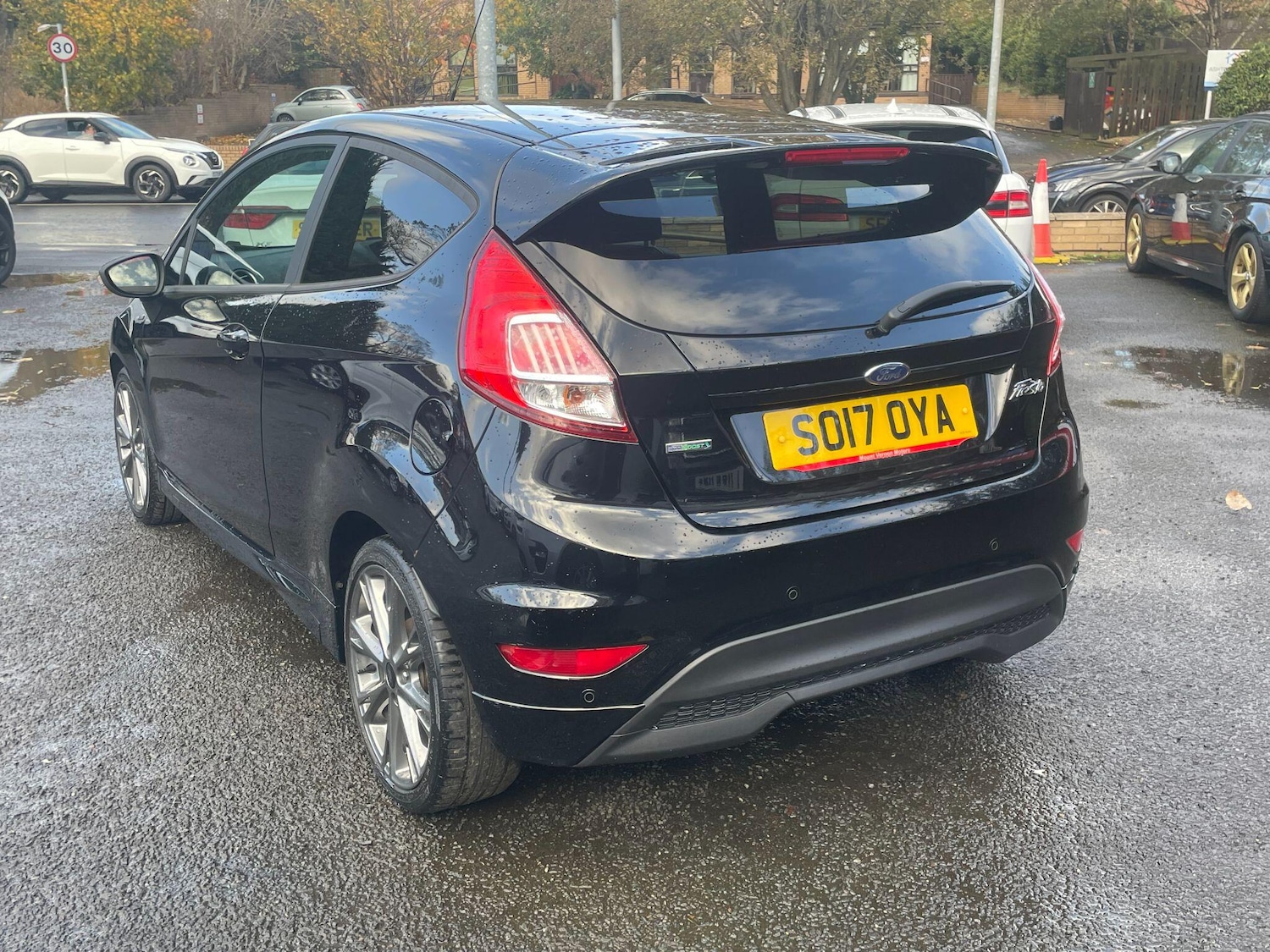 Used Ford Fiesta 2017 for sale - 76398969: Photo 9