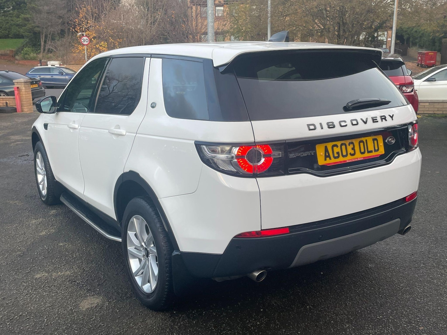 Used Land Rover Discovery Sport 2017 for sale - 76538351: Photo 9