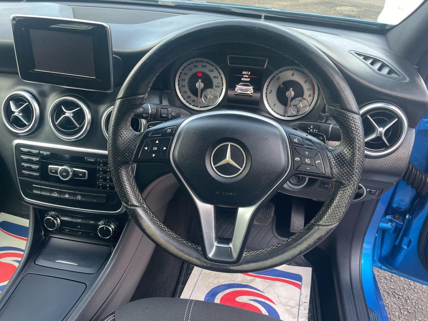 Used Mercedes-Benz A-Class 2015 for sale - 76348920: Photo 17