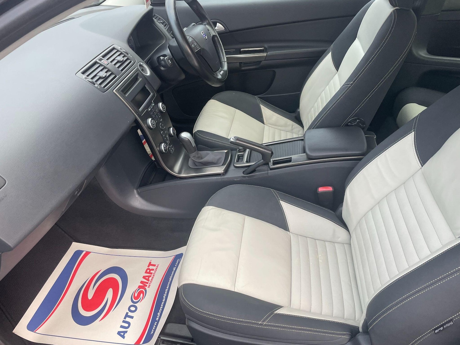 Used Volvo C30 2010 for sale - 77144505: Photo 19